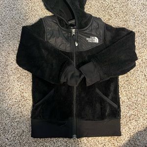 Girls north face fleece. Great condition.